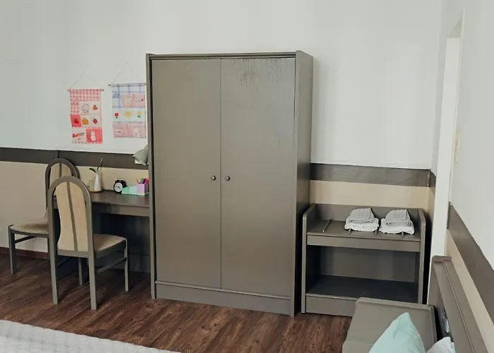 Cozy Small *